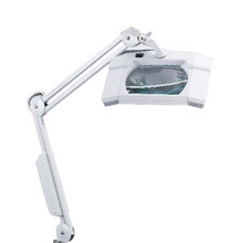 K-50 magnifying lamp
